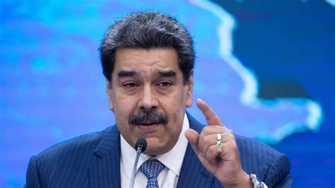 maduras follando hijo|Venezuela: Maduro llama a la oposición mayoritaria del PUD .